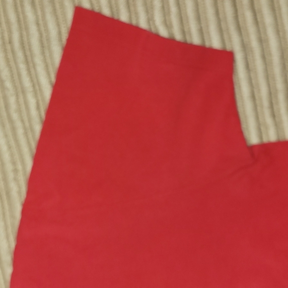 Vintage.  90s. DKNY. Over-sized baggy t shirt. Size Medium. - Picture 4 of 9